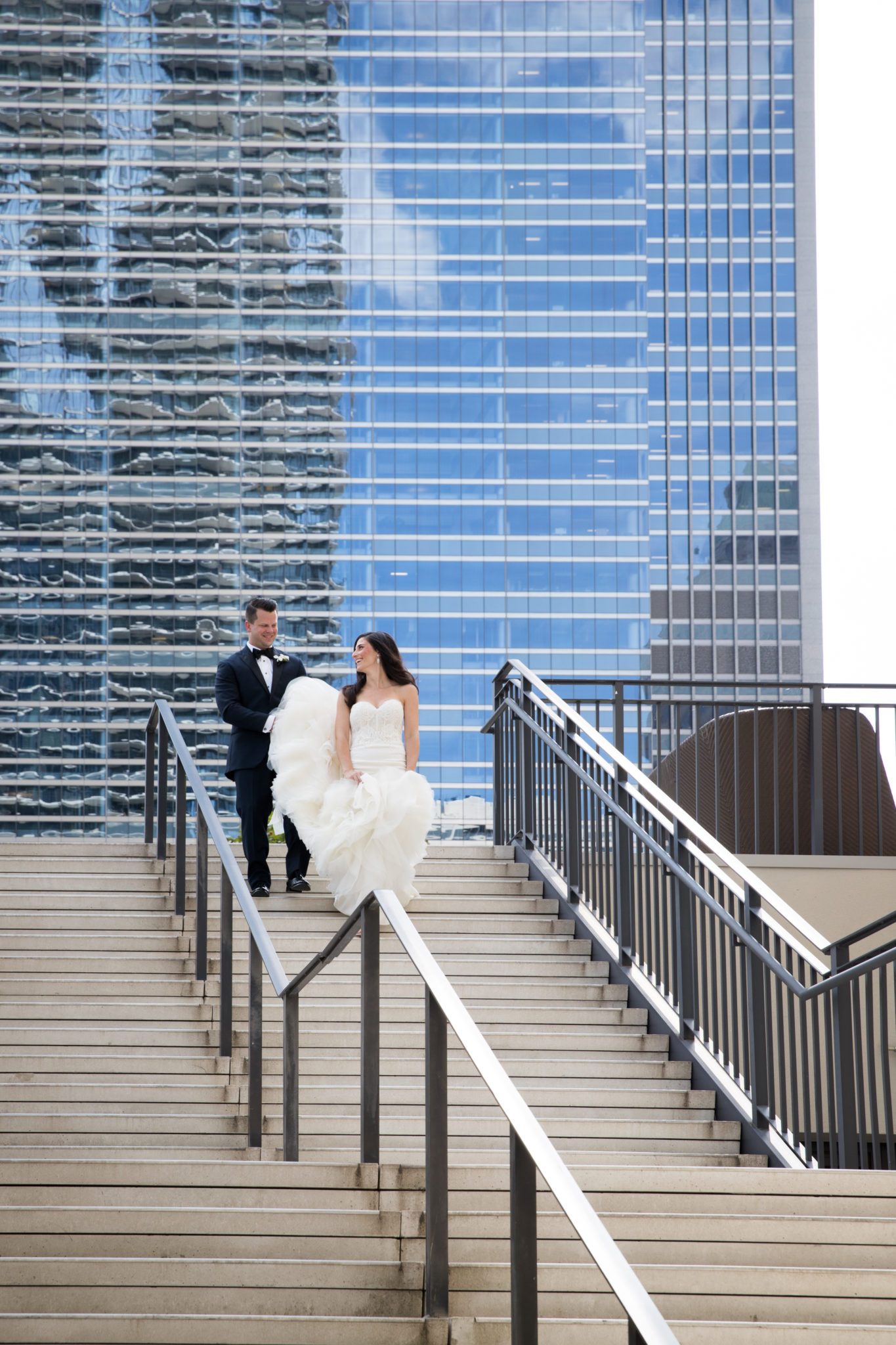 Lauren + Paul:  A Radisson Blu Aqua Chicago Wedding